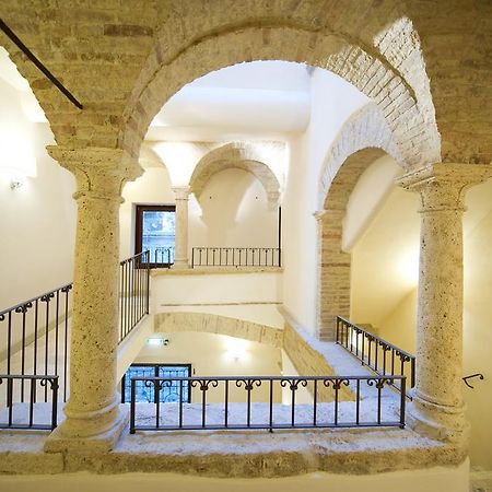 فندق Palazzo Dei Mercanti - Dimora & Spa أسكولي بيتشينو المظهر الخارجي الصورة